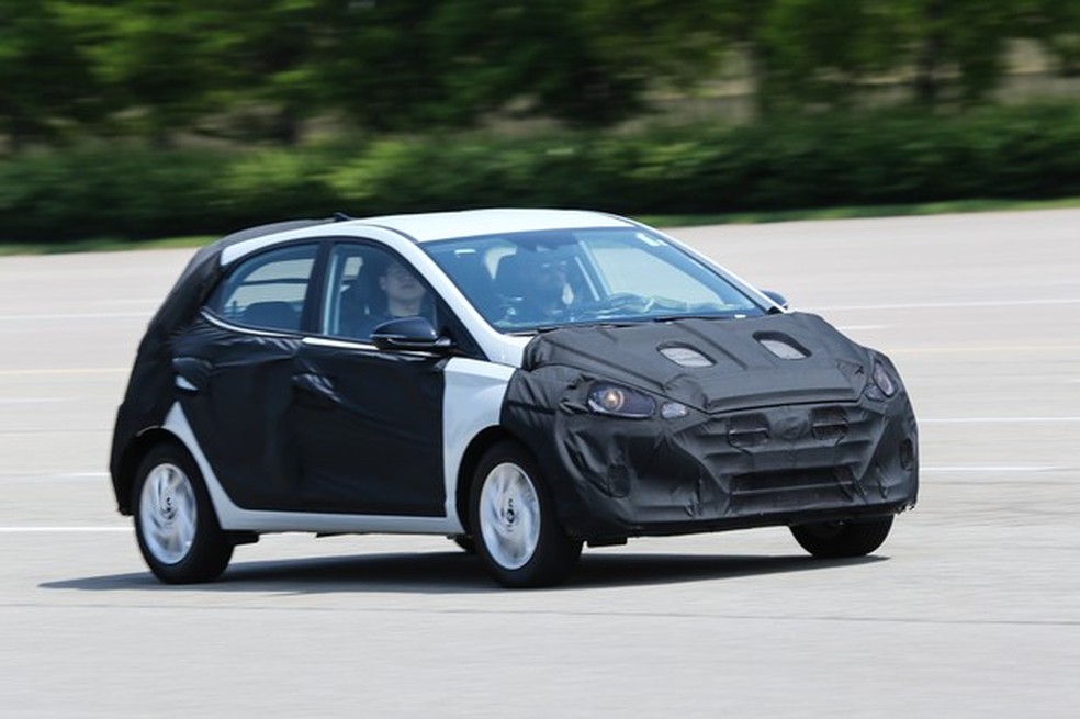 Auto News Brasil acelerou o novo HB20 na Coreia do Sul (Foto: Divulgação) — Foto: Auto Esporte