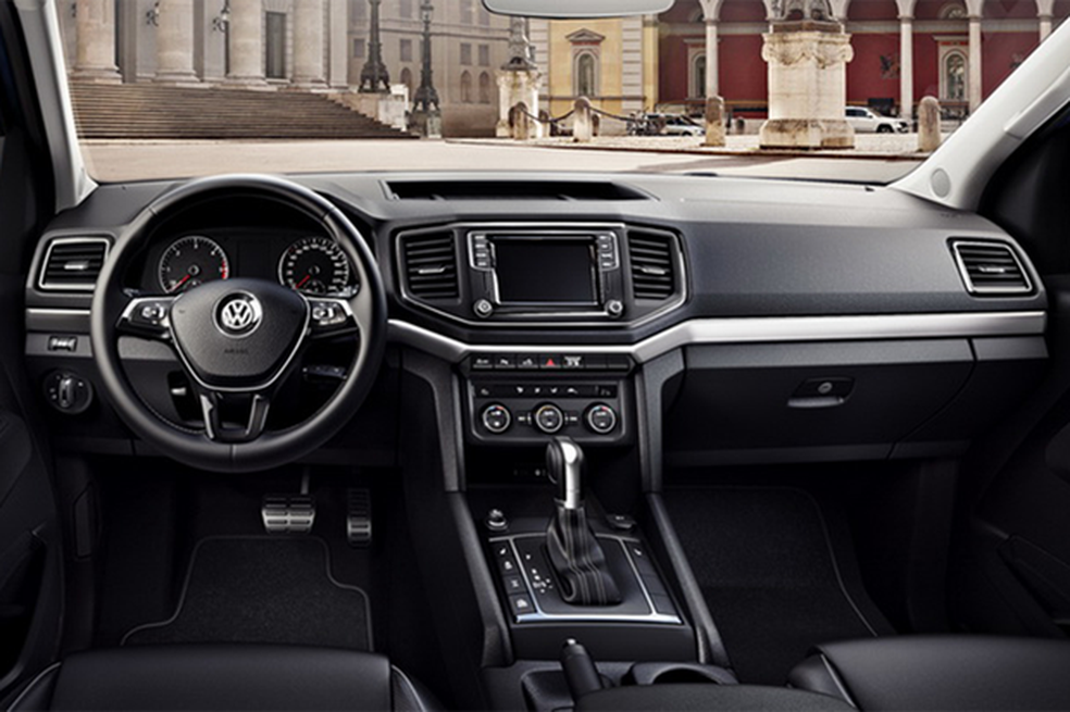 Volkswagen Amarok 2017 (painel) (Foto: divulgação) — Foto: Auto Esporte
