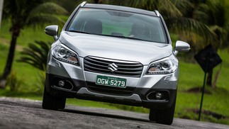 Suzuki S-Cross 2015