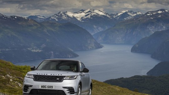 Range Rover Velar 2019 ganha motor de 300 CV e chega por R$ 376.370