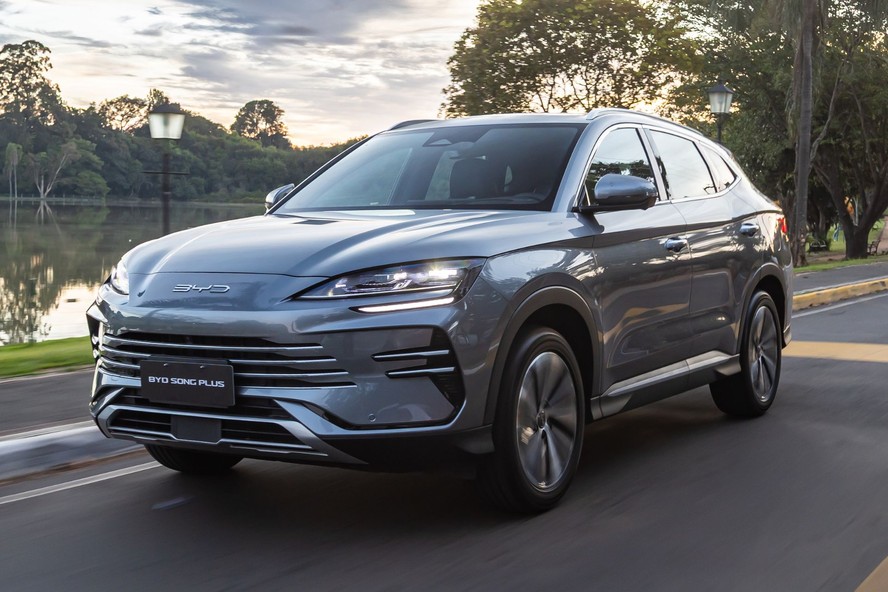 BYD Song Plus chegou na linha 2026 no Brasil