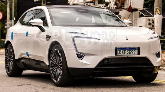 Flagra: Changan Avatr 11, o SUV elétrico da Huawei, é testado no Brasil Flagra: Changan Avatr 11, o SUV elétrico da Huawei, é testado no Brasil