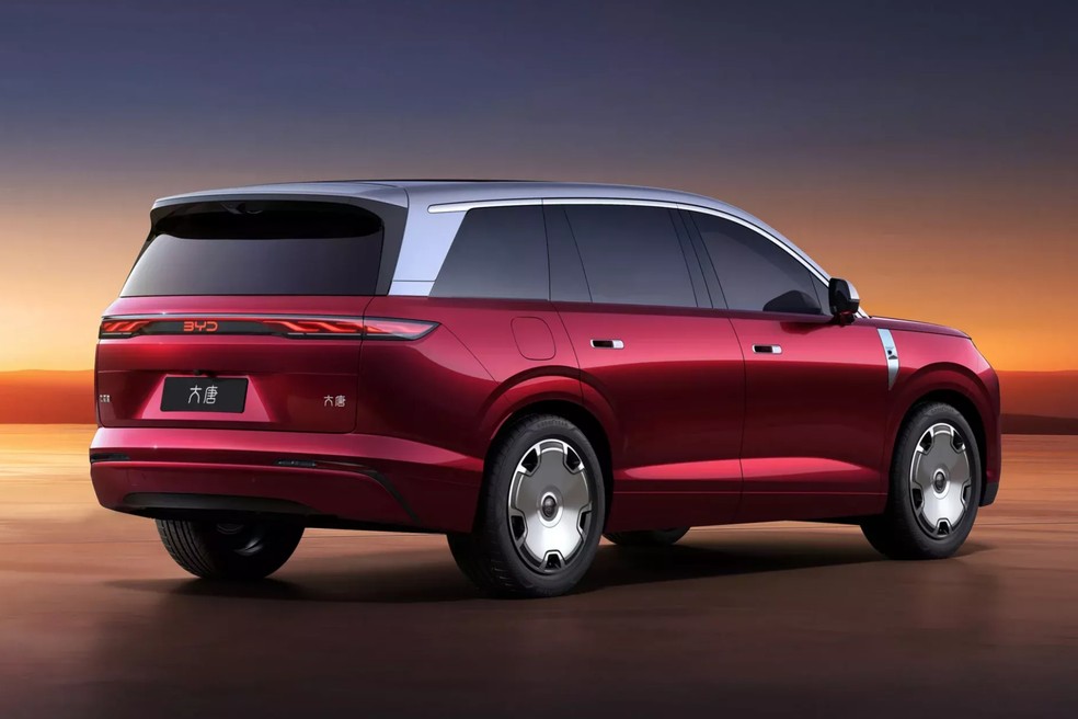 BYD Great Tang tem teto com pintura contrastante e rodas de 21 polegadas � Foto: Divulga��o