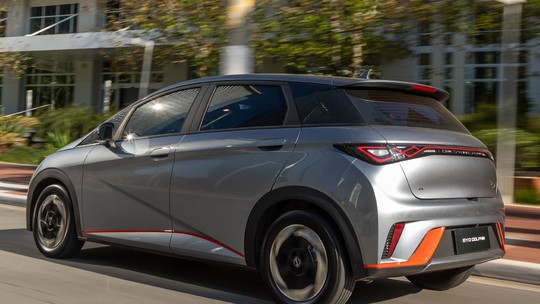 Qual Comprar 2024: BYD Dolphin é o carro elétrico de melhor custo do Brasil