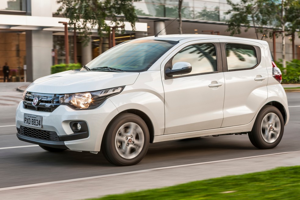 Fiat Mobi tem muitas opções no mercado de usados e faz médias razoáveis de consumo — Foto: Divulgação