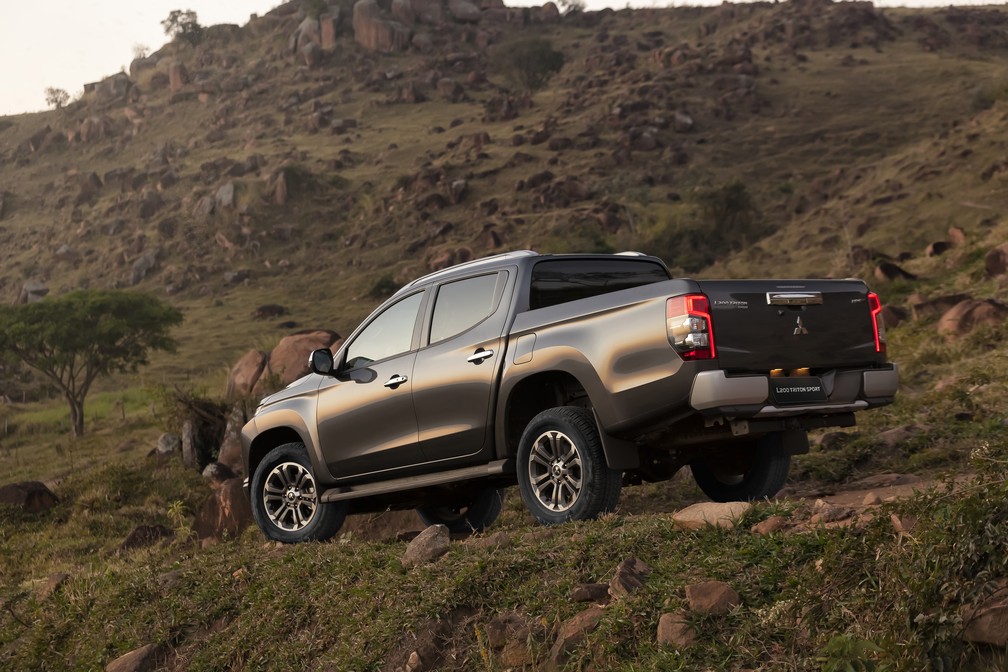 Mitsubishi L200 Triton Sport — Foto: Divulgação