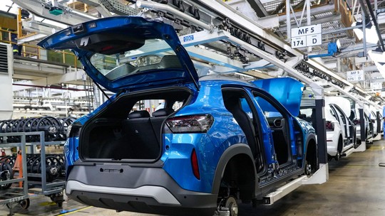 Quantos chips tem um carro? E por que a produção corre o risco de colapsar?