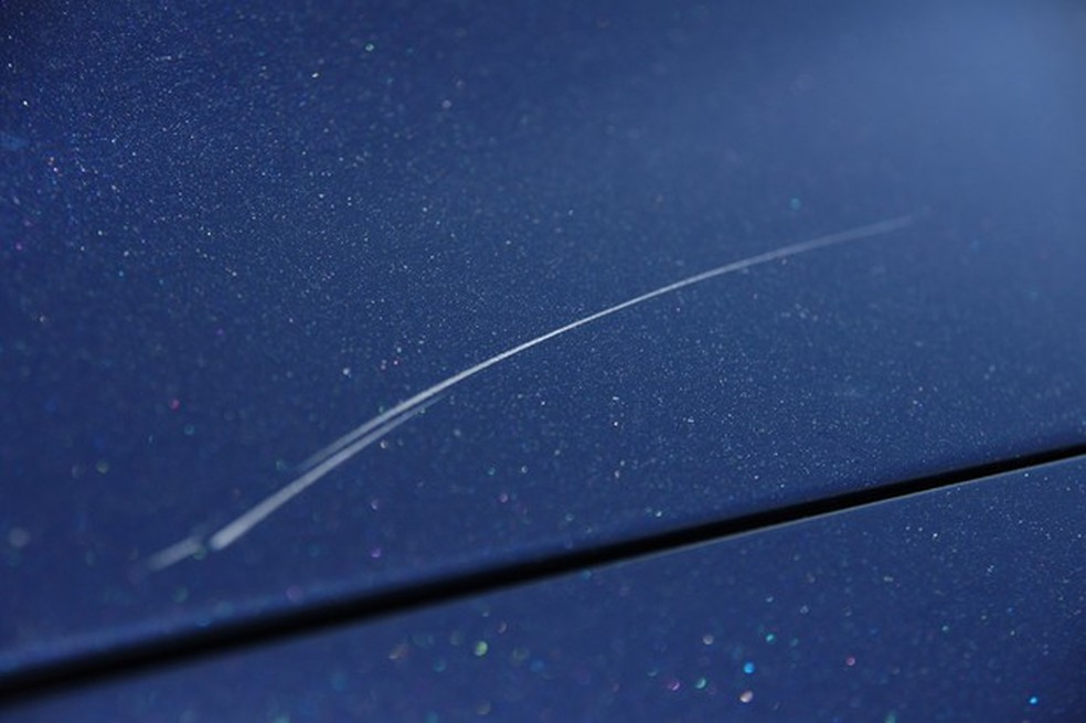 Mais de 600 carros foram danificados durante os ataques (Foto: Getty Images) — Foto: Auto Esporte