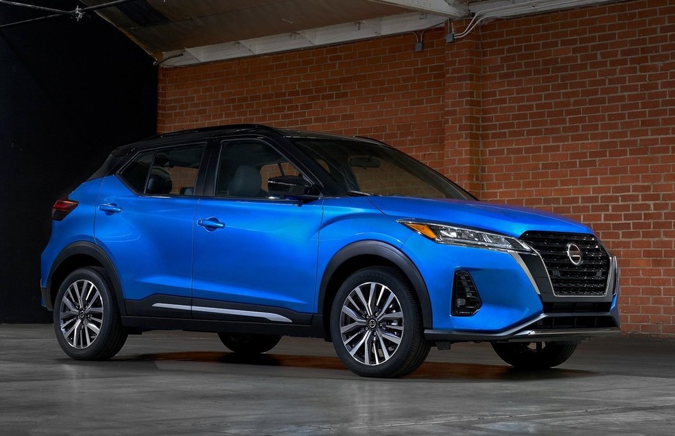 Nissan Kicks Play, de 2017, vende mais que a nova geração do SUV — Foto: Divulgação