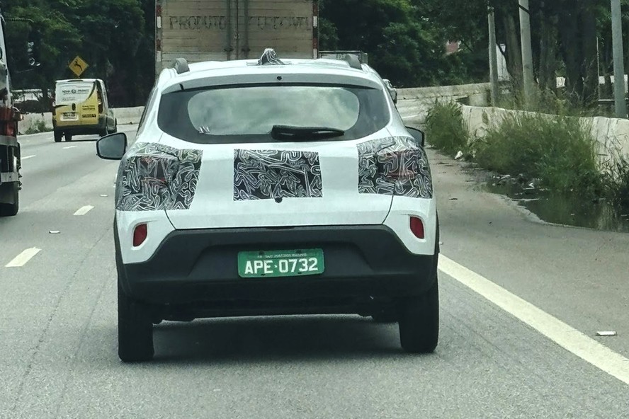 Renault Kwid 2027 em testes