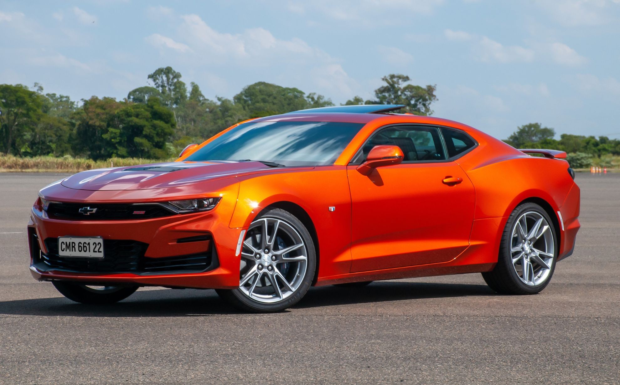 Chevrolet Camaro: relembre a trajetória do cupê que marcou a época com seu V8 no Brasil