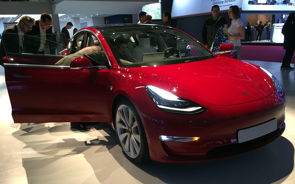 Tesla Model 3 — Foto: André Paixão/G1