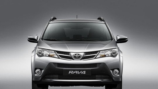 Nova versão do Toyota RAV4 chega por R$123.700
