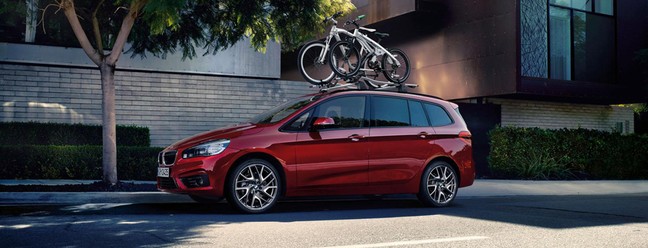 Segundo a BMW, é o primeiro carro do segmento de compatcos premium a oferecer até sete lugares.