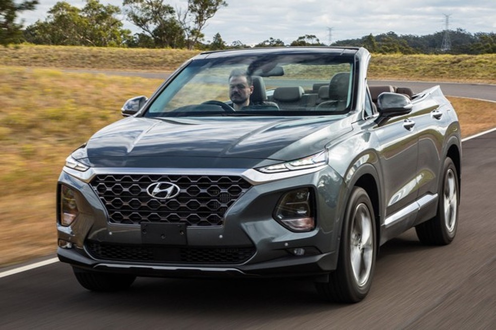 Santa Fe conversível foi criado apenas para facilitar fotos de publicidade (Foto: Divulgação) — Foto: Auto Esporte