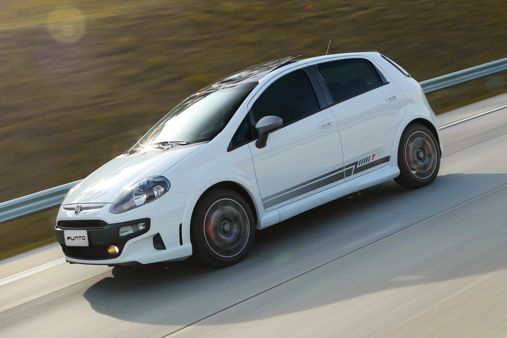 Fiat Punto usado: 5 opções do hatch cheio de estilo a partir de R$ 28 mil