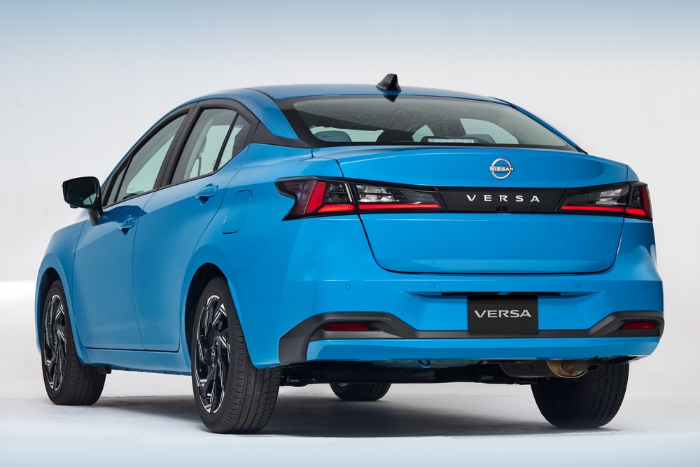 Novo Nissan Versa é revelado em todos os detalhes; veja o que muda