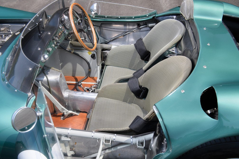 Aston Martin DBR1, de 1956 — Foto: Tim Scott/RM Sotheby's
