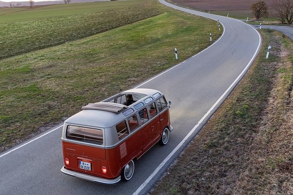 Modelo usado para conceito tem o icônico teto-solar em lona (Foto: Divulgação) — Foto: Auto Esporte