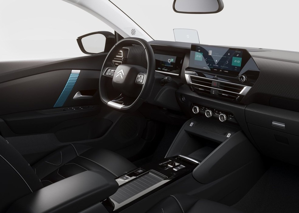 Citroën C4 — Foto: Divulgação/Citroën