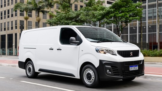 Peugeot e Citroën lançam vans elétricas que custam o dobro das versões a diesel