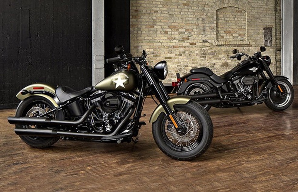 Harley-Davidson Fat Boy s e Softail Slim S (Foto: Divulgação) — Foto: Auto Esporte