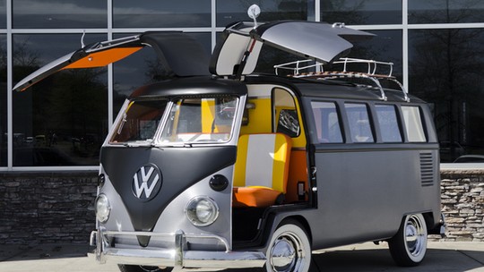 Kombi ganha adaptação inspirada em DeLorean de De Volta Para O Futuro