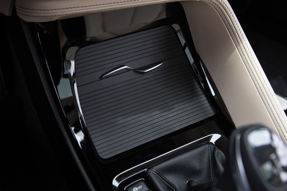 Porta-trecos do BMW X1 sDrive20i