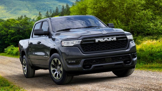 Ram 1500 abandona motor V8 e tem nova versão elétrica que usa V6 como gerador