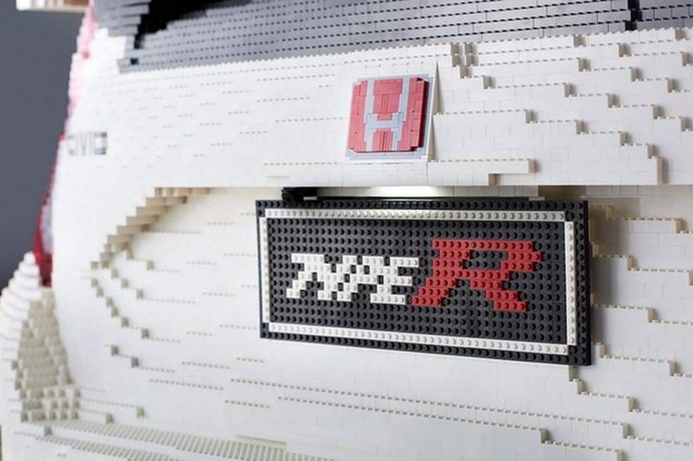 Até a logo vermelha da Honda é fiel ao modelo original (Foto: Divulgação) — Foto: Auto Esporte
