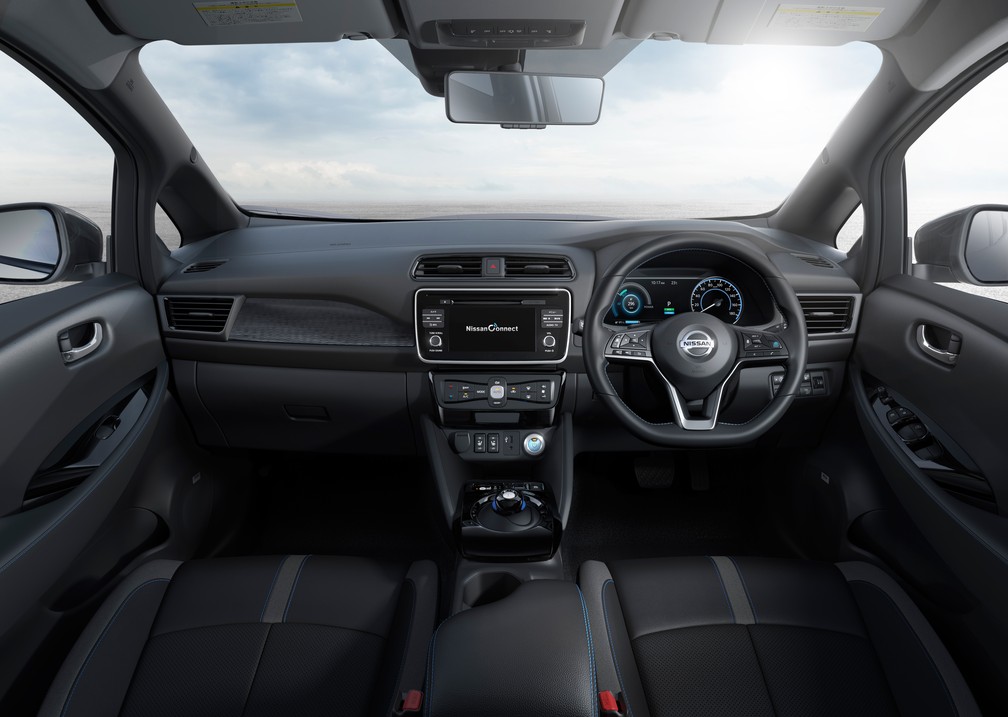 Interior do Nissan Leaf — Foto: Divulgação