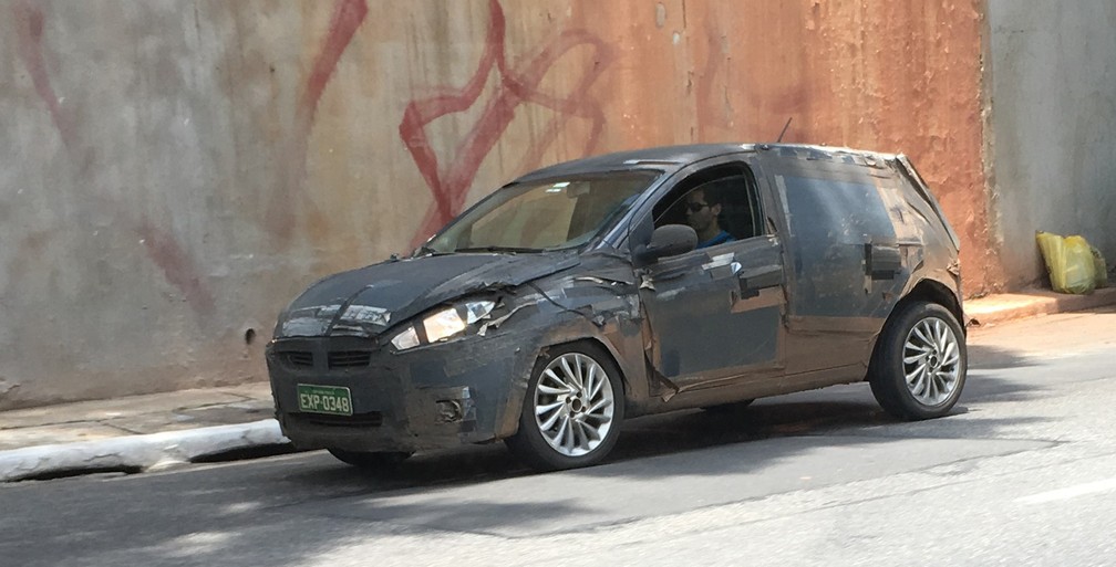 'Mula' do Fiat X6H rodando em São Paulo — Foto: André Paixão/G1
