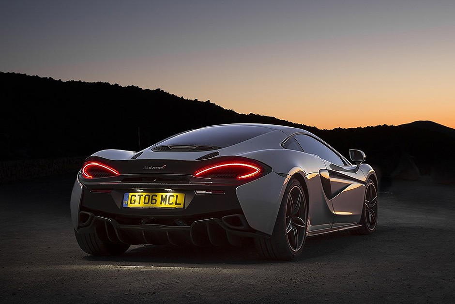 McLaren 570GT