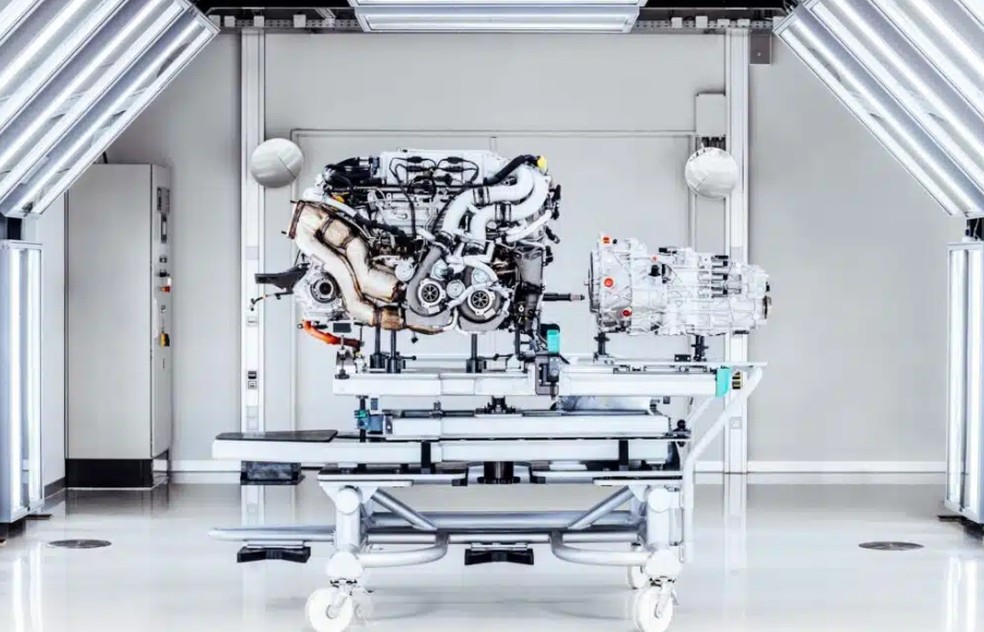 Motor W16 da Bugatti — Foto: Divulgação