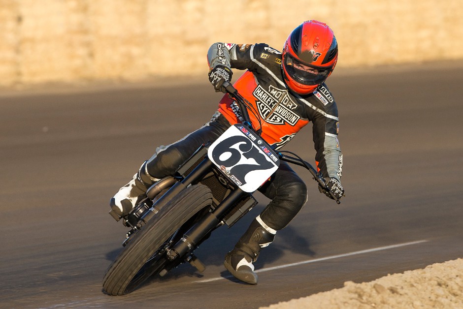 É a primeira vez em 44 anos que a marca muda o modelo para flat track