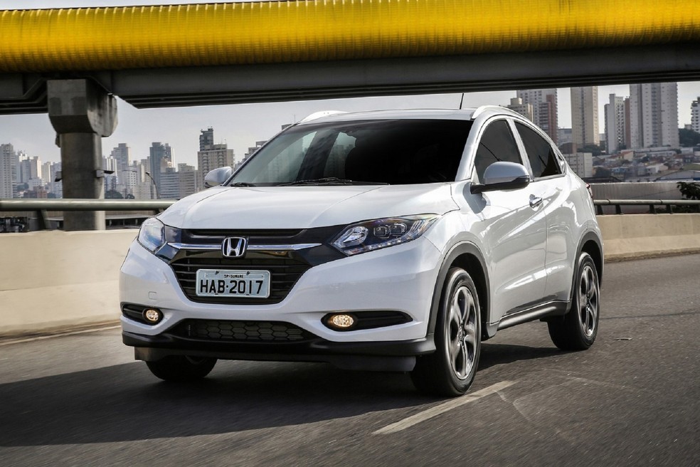 Honda HR-V de primeira geração agrada pelo com espaço e consumo comedido — Foto: Divulgação/Honda