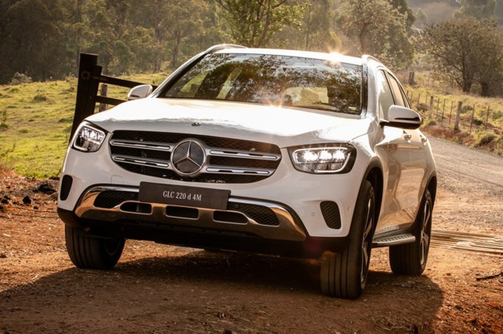 Mercedes-Benz GLC tem novos faróis e para-choques (Foto: Divulgação) — Foto: Auto Esporte