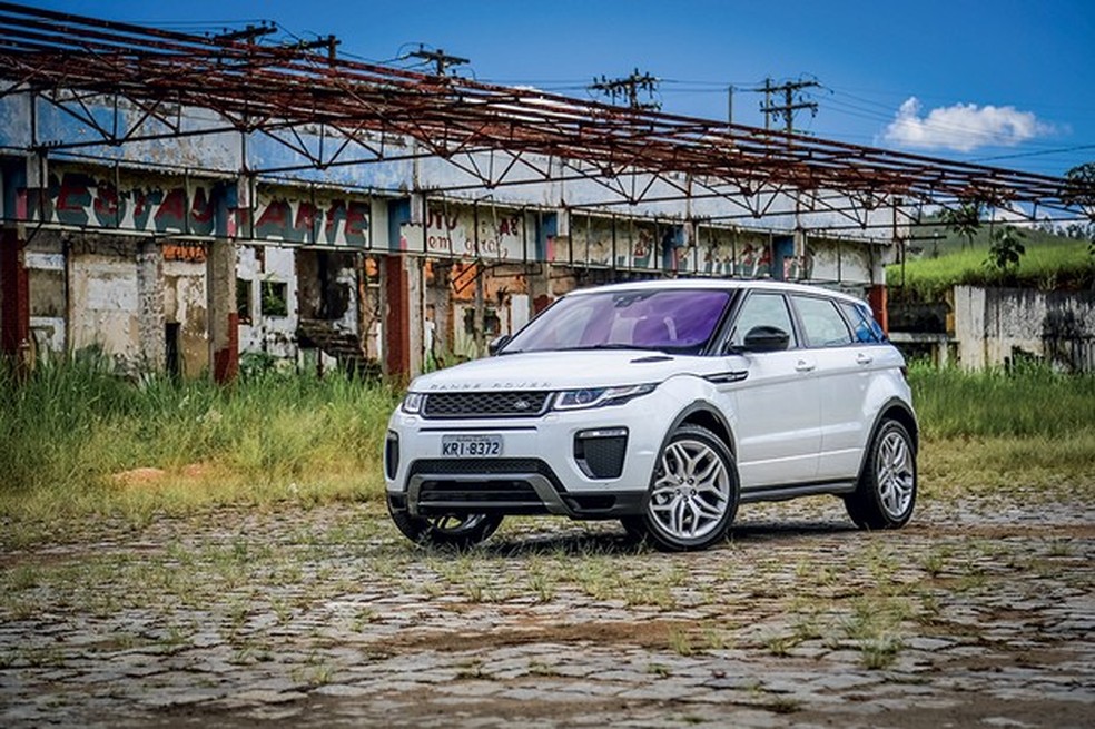 Range Rover Evoque passou a aceitar os dois combustíveis(Foto: Rafael Munhoz/Auto News Brasil) — Foto: Auto Esporte