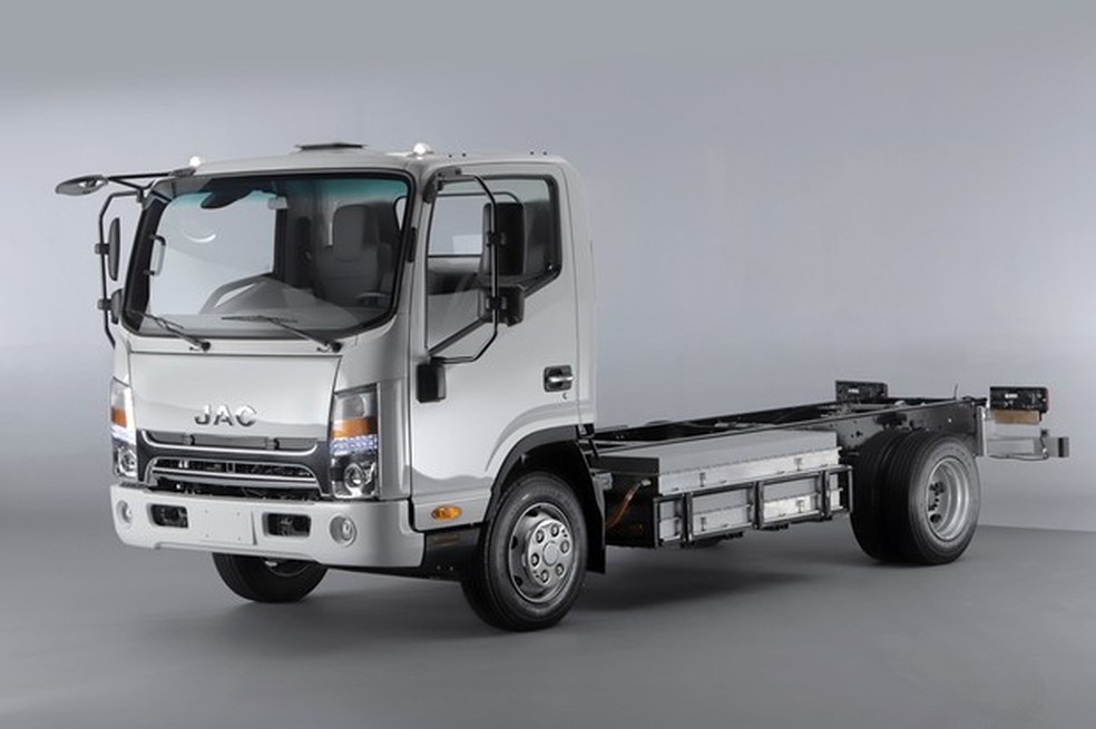 JAC iEV200T pode carregar até quatro toneladas (Foto: Divulgação) — Foto: Auto Esporte