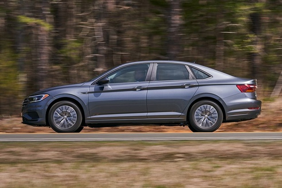 Versão usará o mesmo conjunto mecânico do Golf GTI (Foto: Divulgação) — Foto: Auto Esporte