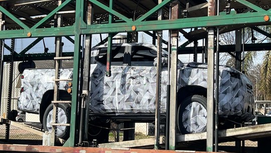 Flagra: "irmã" da Fiat Titano, nova picape da Ram está a caminho do Brasil