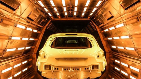 Peugeot promete que 208 vai ganhar o motor mais econômico do Brasil