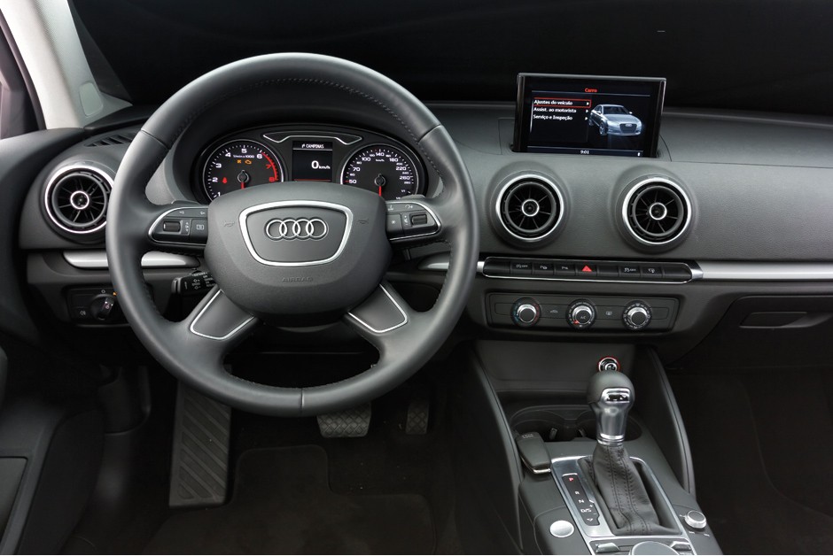 Interior do Audi A3 Sedan