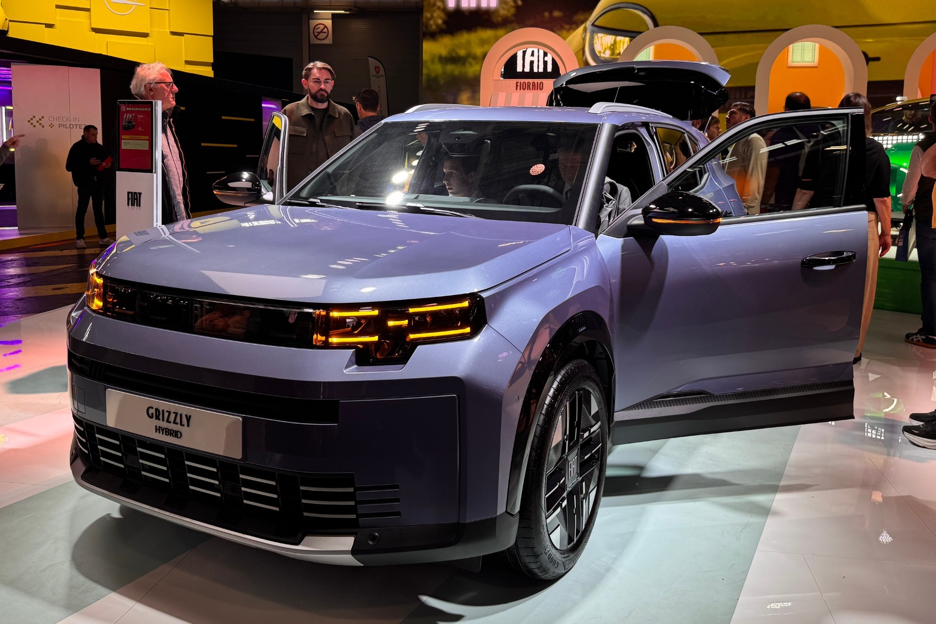 Fiat Fastback vai mudar muito e já vimos de perto a nova geração do SUV