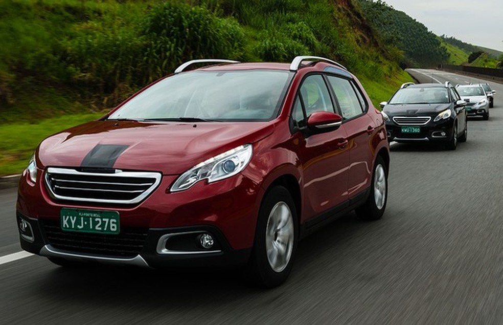 Versão de testes do Peugeot 2008 nacional (Divulgação / PB Fotografia) — Foto: Auto Esporte
