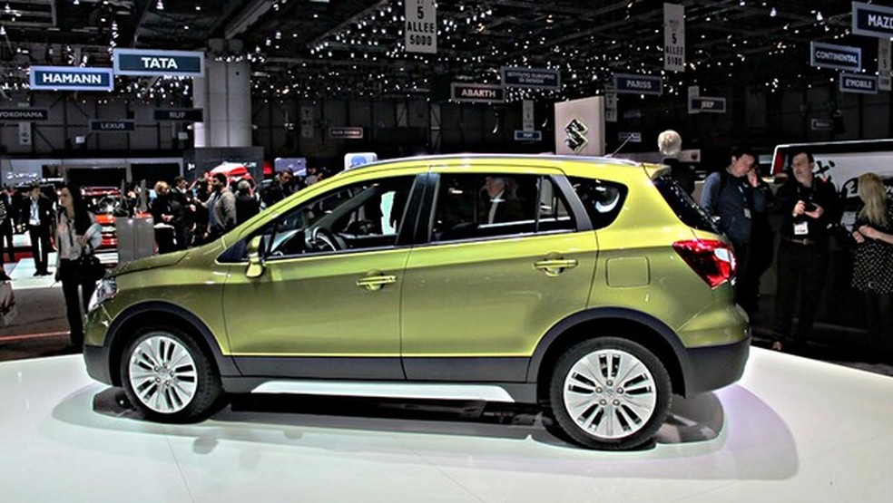 Novo Suzuki SX4 (Foto: Renata Viana de Carvalho/Auto News Brasil) — Foto: Auto Esporte