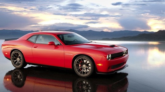 Challenger SRT Hellcat terá 717 cv