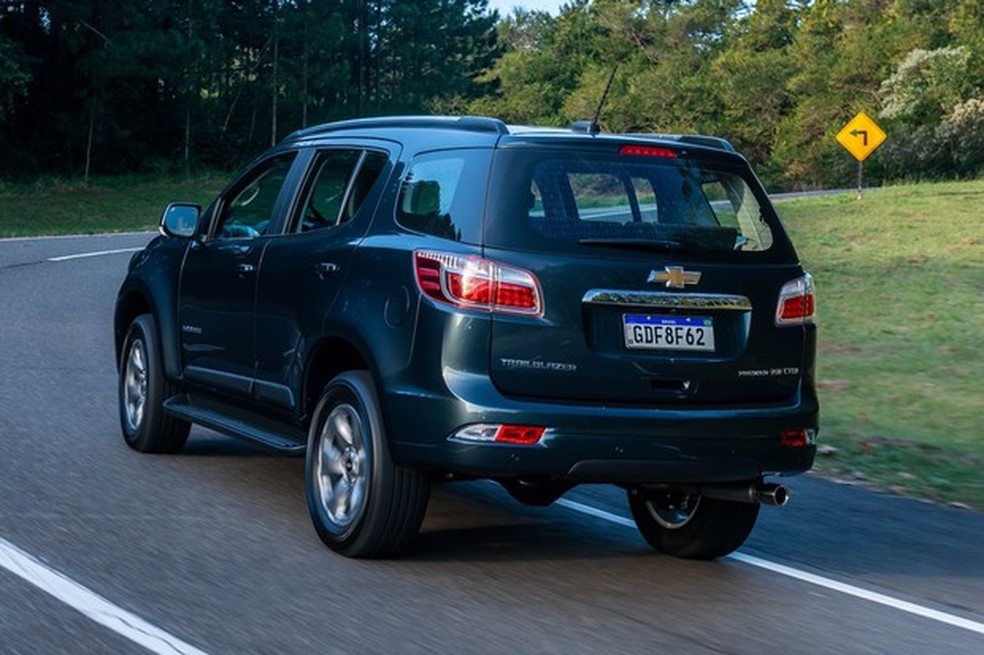 Traseira permanece igual à do modelo antigo (Foto: Divulgação) — Foto: Auto Esporte