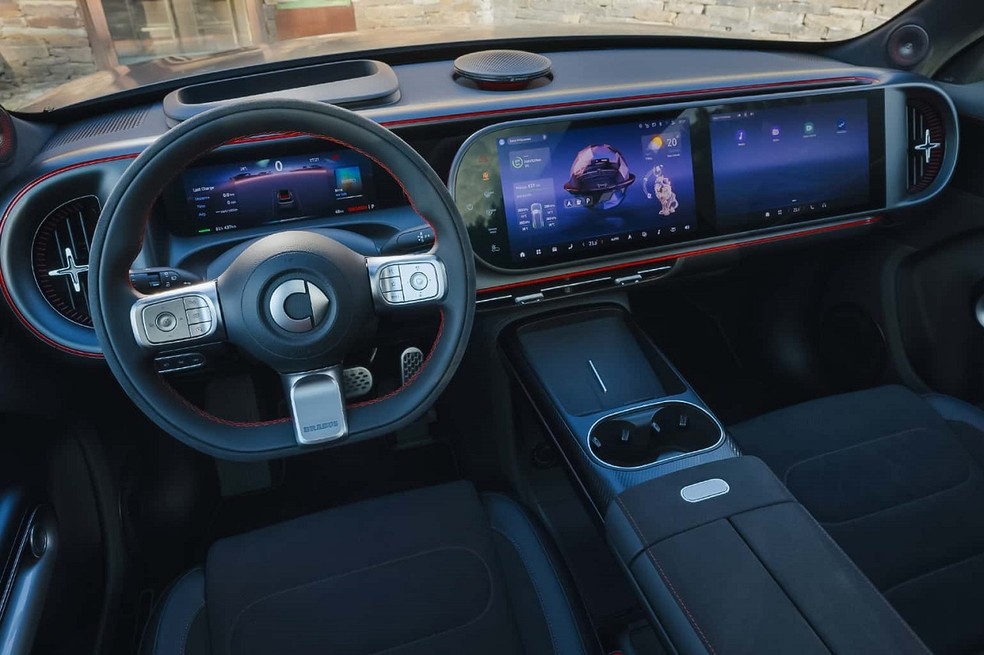 Smart teve atenção à escolha dos materiais e pegou vários itens emprestados de outros carros — Foto: Divulgação