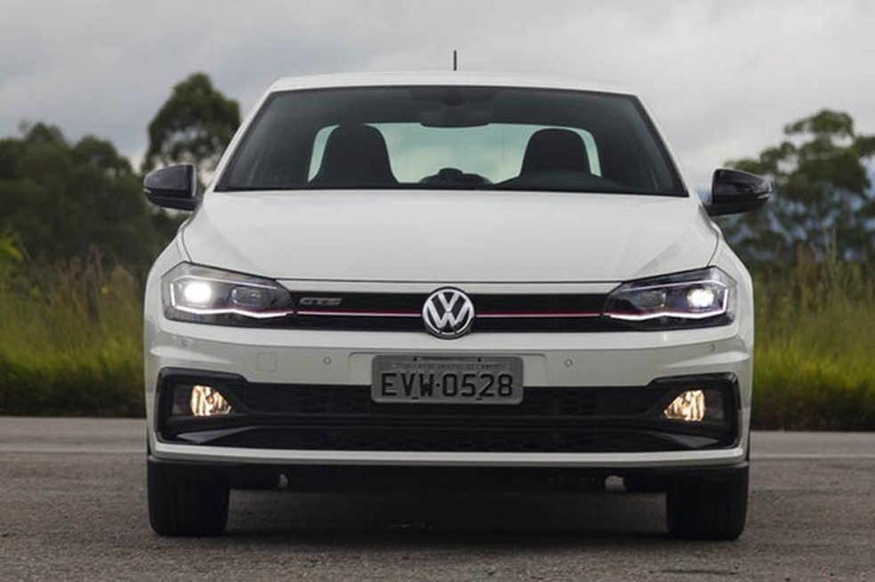 Modo de condução Sport deixa o sedã mais nervosinho (Foto: Leo Sposito) — Foto: Auto Esporte